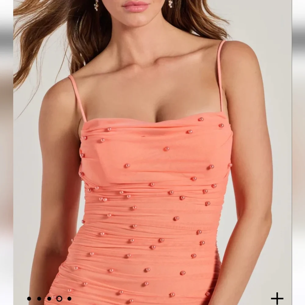 NWT Windsor "Kristen" faux pearl mini party dress- coral, size medium - Picture 4 of 5